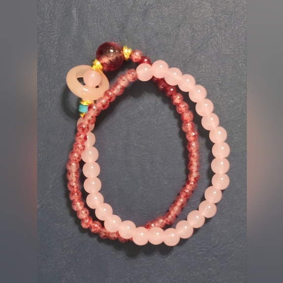 Hand Crafted Jewelry - Elegant Pink and Red Beaded Bracelet